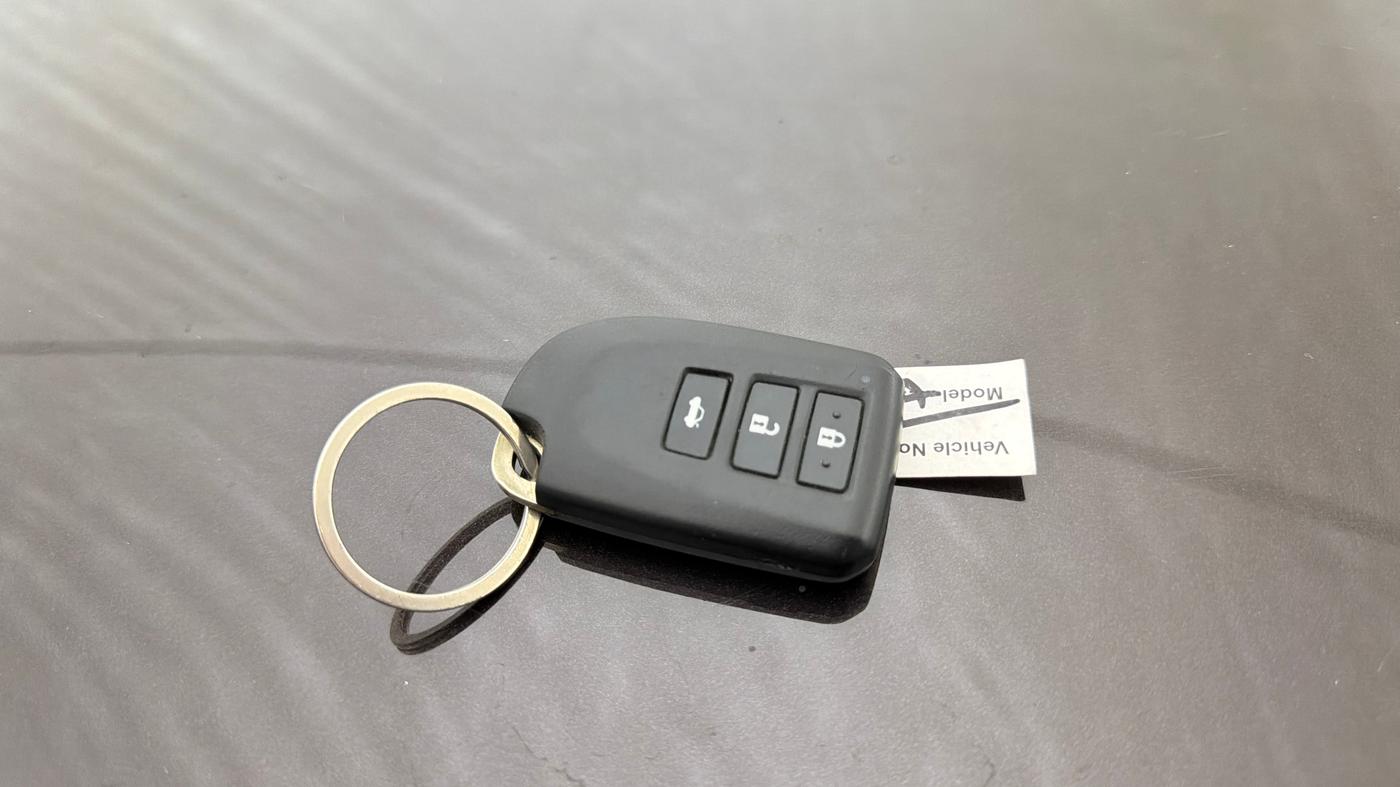 2019 Toyota YARIS G CVT, Petrol, Automatic, 52,425 km, Key Close Up