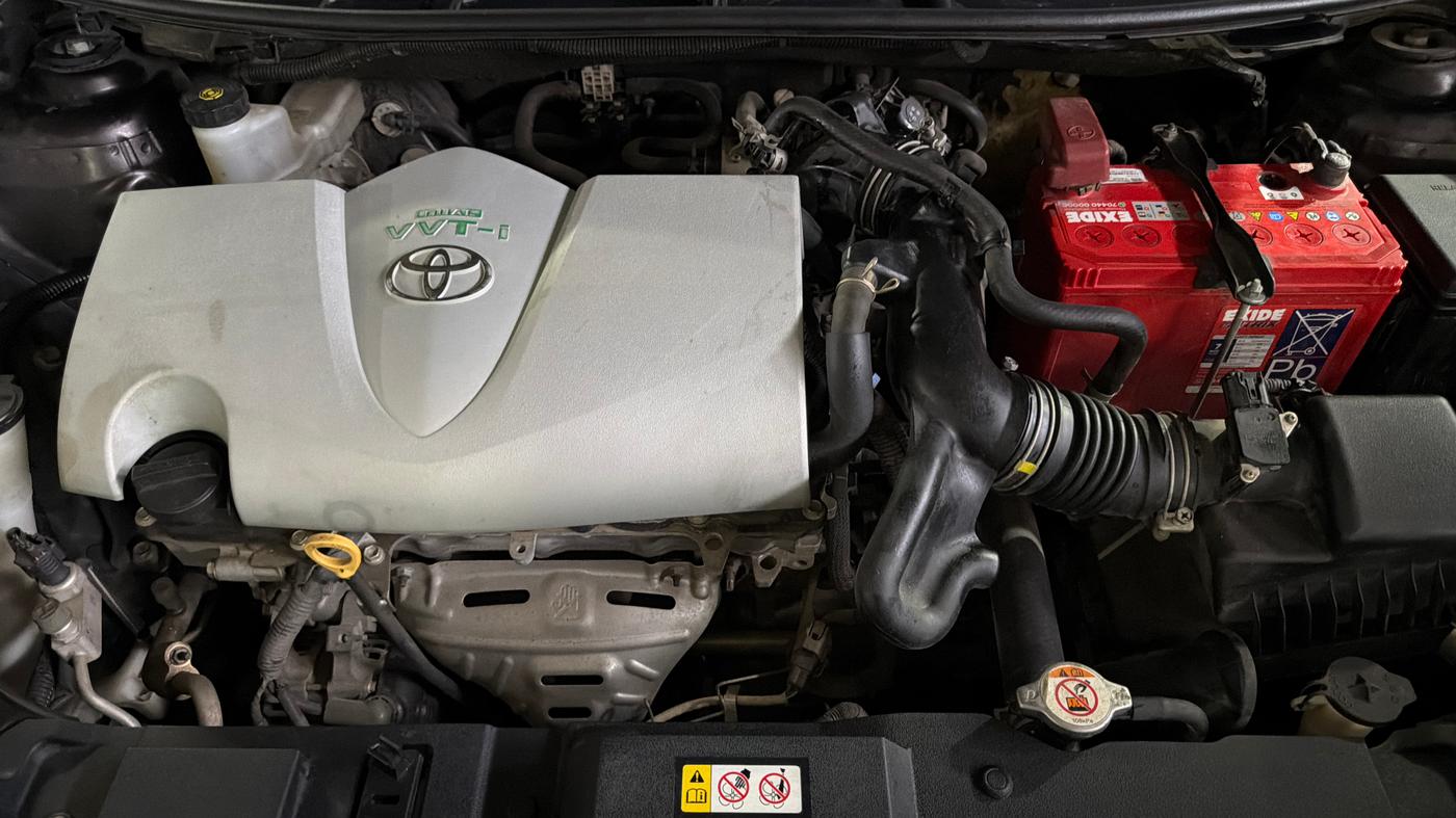 2019 Toyota YARIS G CVT, Petrol, Automatic, 52,425 km, Engine View
