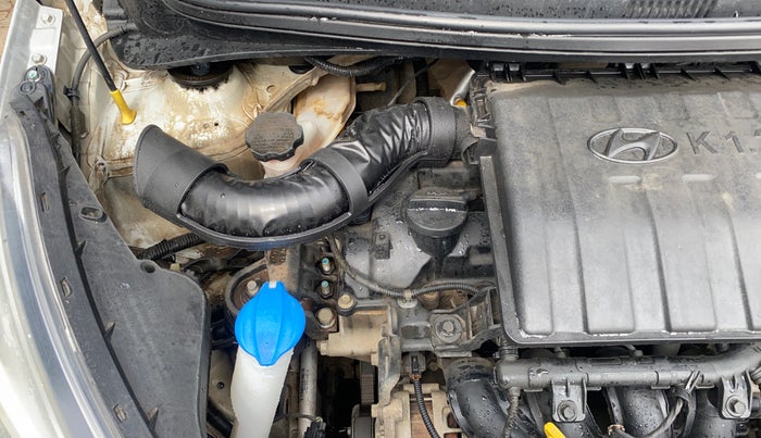 2017 Hyundai Xcent SX 1.2, Petrol, Manual, 79,971 km, Engine View - Right