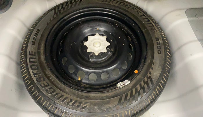 2017 Hyundai Xcent SX 1.2, Petrol, Manual, 79,971 km, Spare Tyre