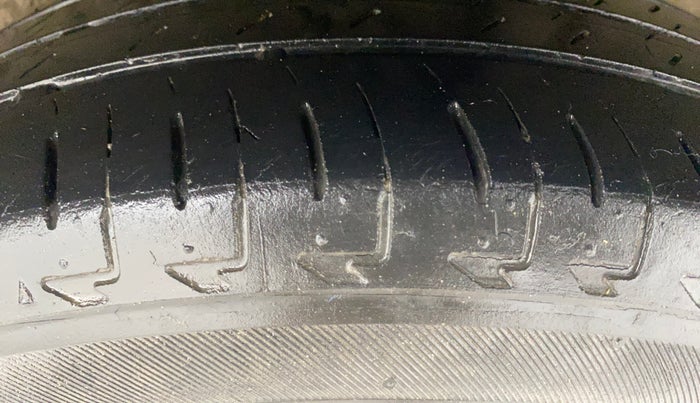 2016 Honda Jazz 1.2L I-VTEC VX, Petrol, Manual, 70,202 km, Left Rear Tyre Tread