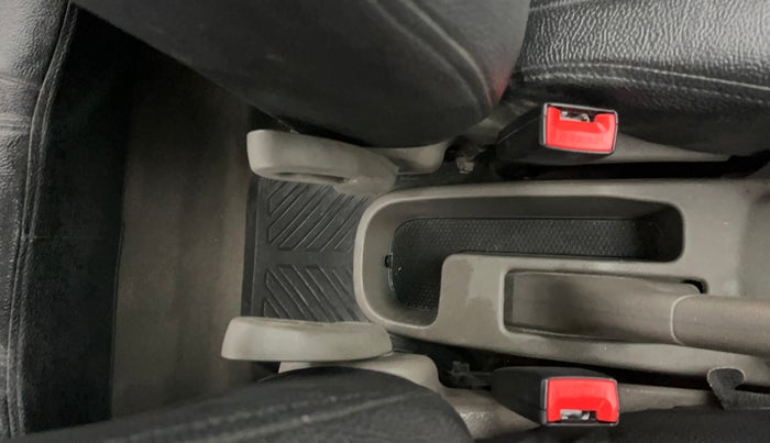 2014 Hyundai i10 MAGNA 1.1, Petrol, Manual, 10,574 km, Driver Side Adjustment Panel