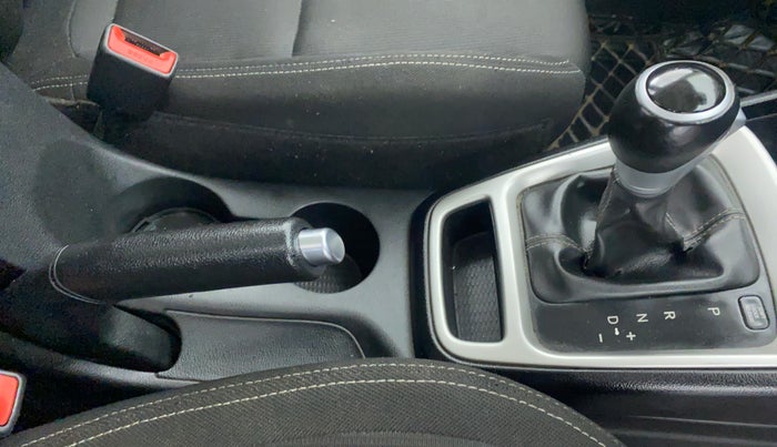 2019 Hyundai VENUE 1.0 TURBO GDI SX+ AT, Petrol, Automatic, 57,801 km, Gear Lever
