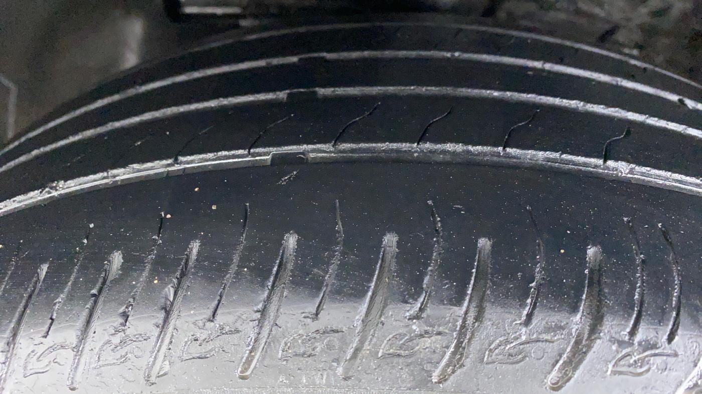 2019 Hyundai VENUE 1.0 TURBO GDI SX+ AT, Petrol, Automatic, 57,801 km, Left Front Tyre Tread