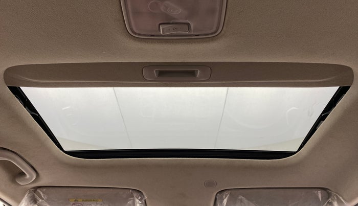 2019 Hyundai VENUE 1.0 TURBO GDI SX+ AT, Petrol, Automatic, 19,031 km, Moonroof/ Sunroof