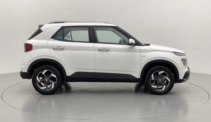 2019 Hyundai VENUE 1.0 TURBO GDI SX+ AT, Petrol, Automatic, 19,031 km, Right Side View