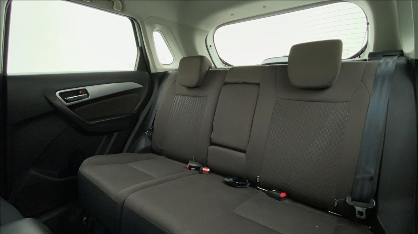 2020 Toyota URBAN CRUISER PREMIUM MT, Petrol, Manual, 17,004 km, Right Side Rear Door Cabin