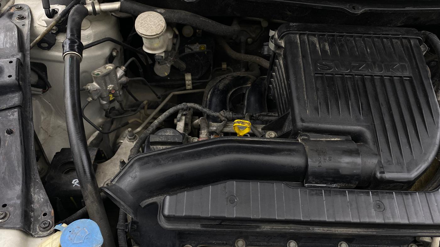2017 Maruti Swift VXI, Petrol, Manual, 68,396 km, Engine View - Right