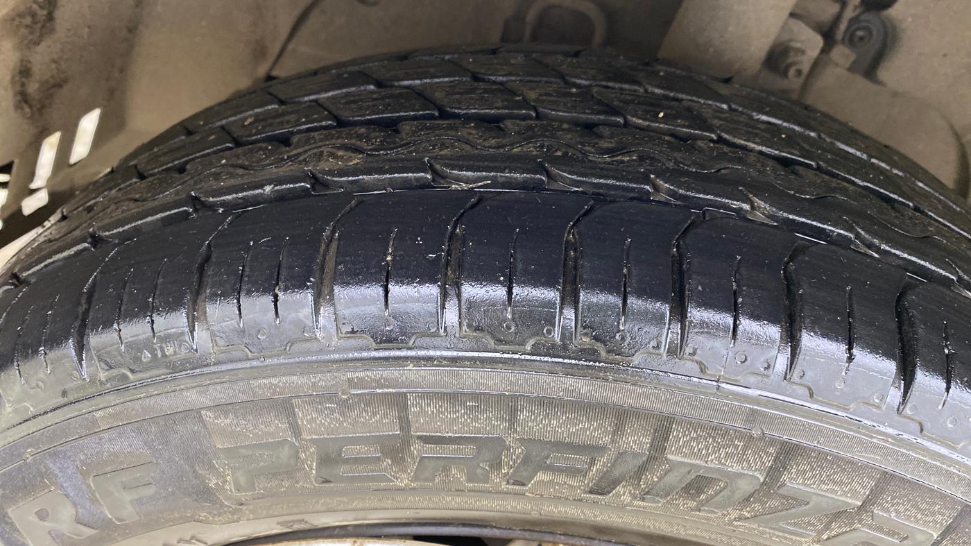 2014 Ford Ecosport TREND 1.5L DIESEL, Diesel, Manual, 1,24,004 km, Left Front Tyre Tread