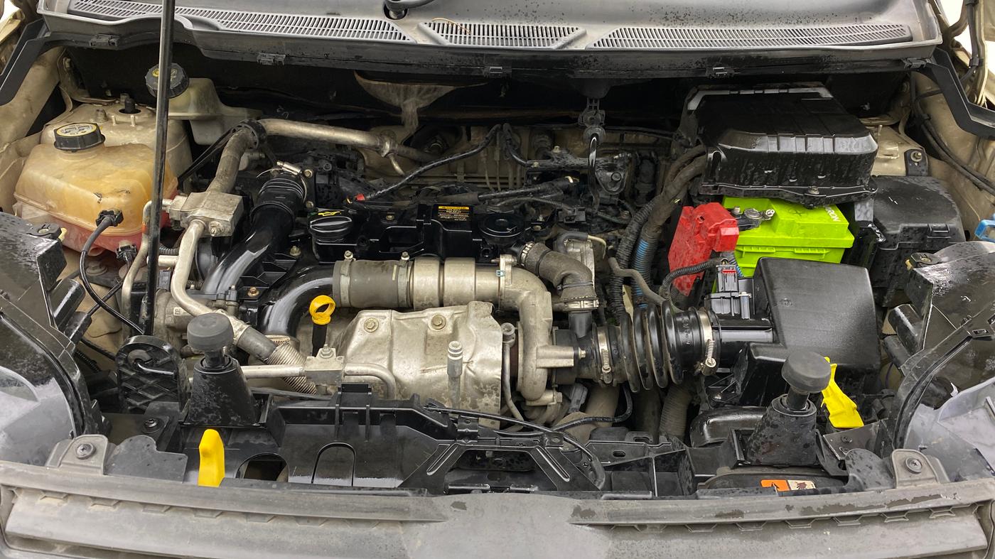 2014 Ford Ecosport TREND 1.5L DIESEL, Diesel, Manual, 1,24,004 km, Engine View