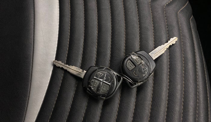 2021 Maruti Baleno DELTA PETROL 1.2, Petrol, Manual, 62,097 km, Key Close Up