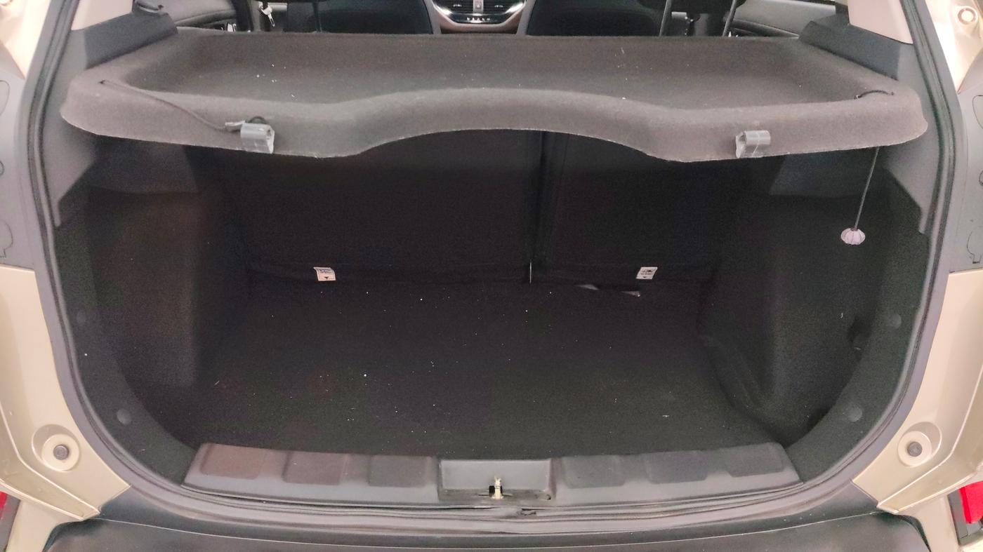2022 Tata NEXON XZA PLUS (PREMIUM) KAZIRANGA DIESEL, Diesel, Automatic, 23,508 km, Boot Inside