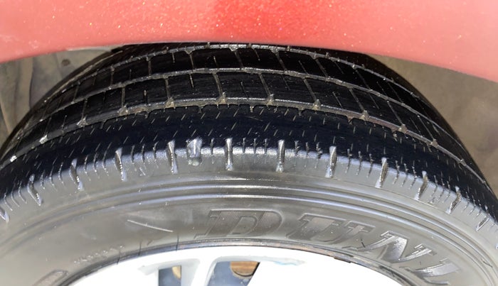 2019 Maruti Ertiga VXI SHVS, Petrol, Manual, 43,938 km, Left Front Tyre Tread