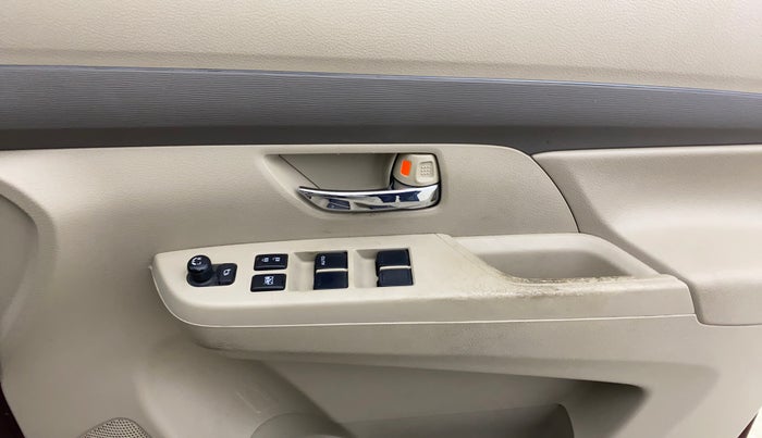 2019 Maruti Ertiga VXI SHVS, Petrol, Manual, 43,938 km, Driver Side Door Panels Control