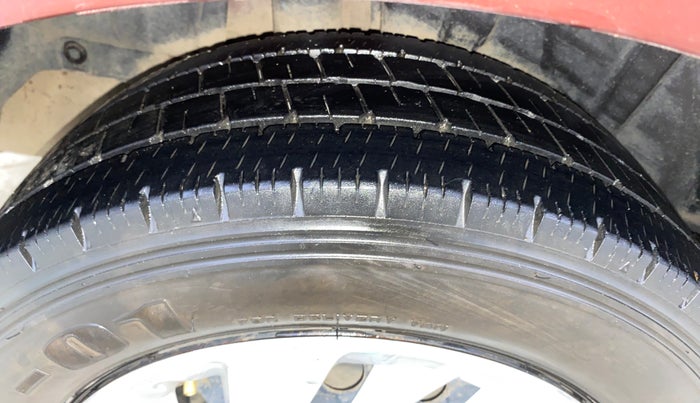 2019 Maruti Ertiga VXI SHVS, Petrol, Manual, 43,938 km, Right Rear Tyre Tread