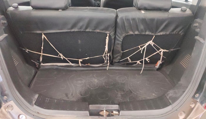 2014 Maruti Wagon R 1.0 VXI, Petrol, Manual, 68,259 km, Boot Inside