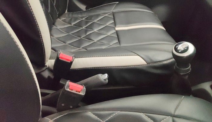 2014 Maruti Wagon R 1.0 VXI, Petrol, Manual, 68,259 km, Gear Lever