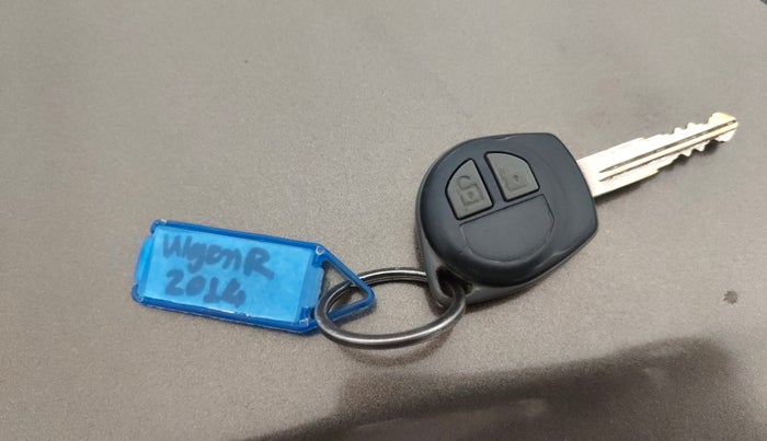 2014 Maruti Wagon R 1.0 VXI, Petrol, Manual, 68,259 km, Key Close Up