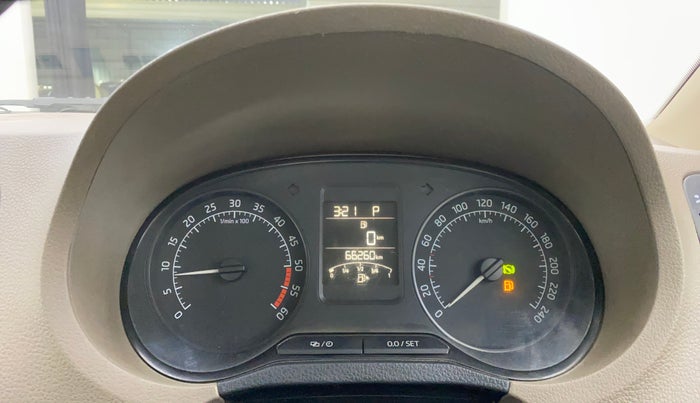 2015 Skoda Rapid 1.5 TDI CR ELEGANCE AT, Diesel, Automatic, 66,222 km, Odometer Image