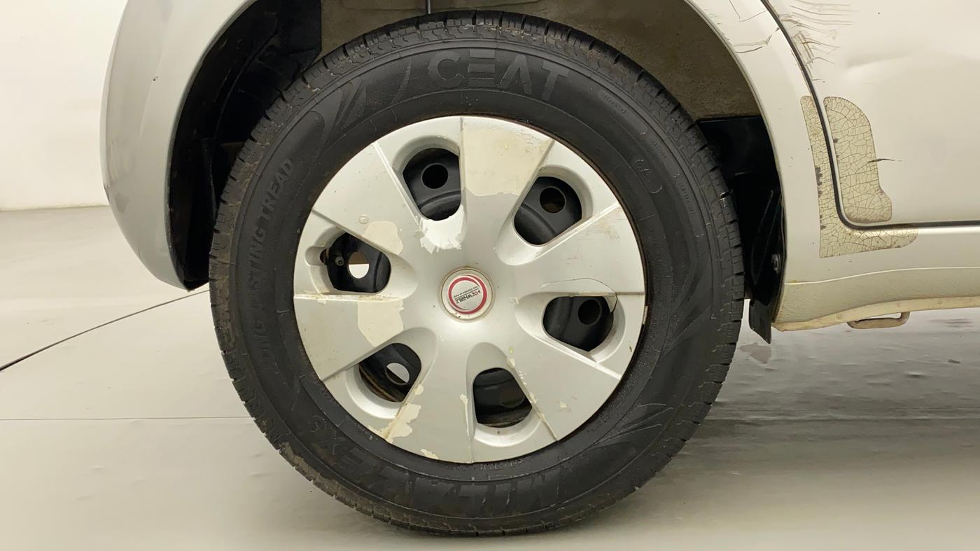 2012 Maruti Ritz VXI, Petrol, Manual, 53,625 km, Right Rear Wheel
