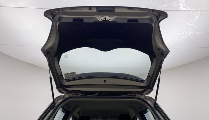 2021 Maruti Swift VXI AMT, Petrol, Automatic, 26,651 km, Boot Door Open