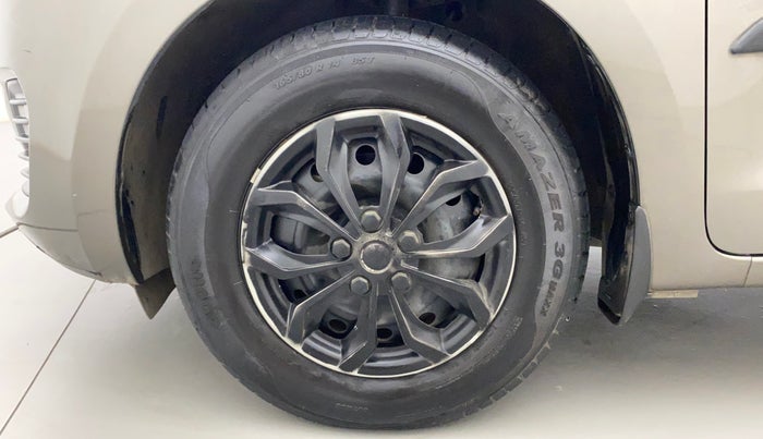 2021 Maruti Swift VXI AMT, Petrol, Automatic, 26,651 km, Left Front Wheel