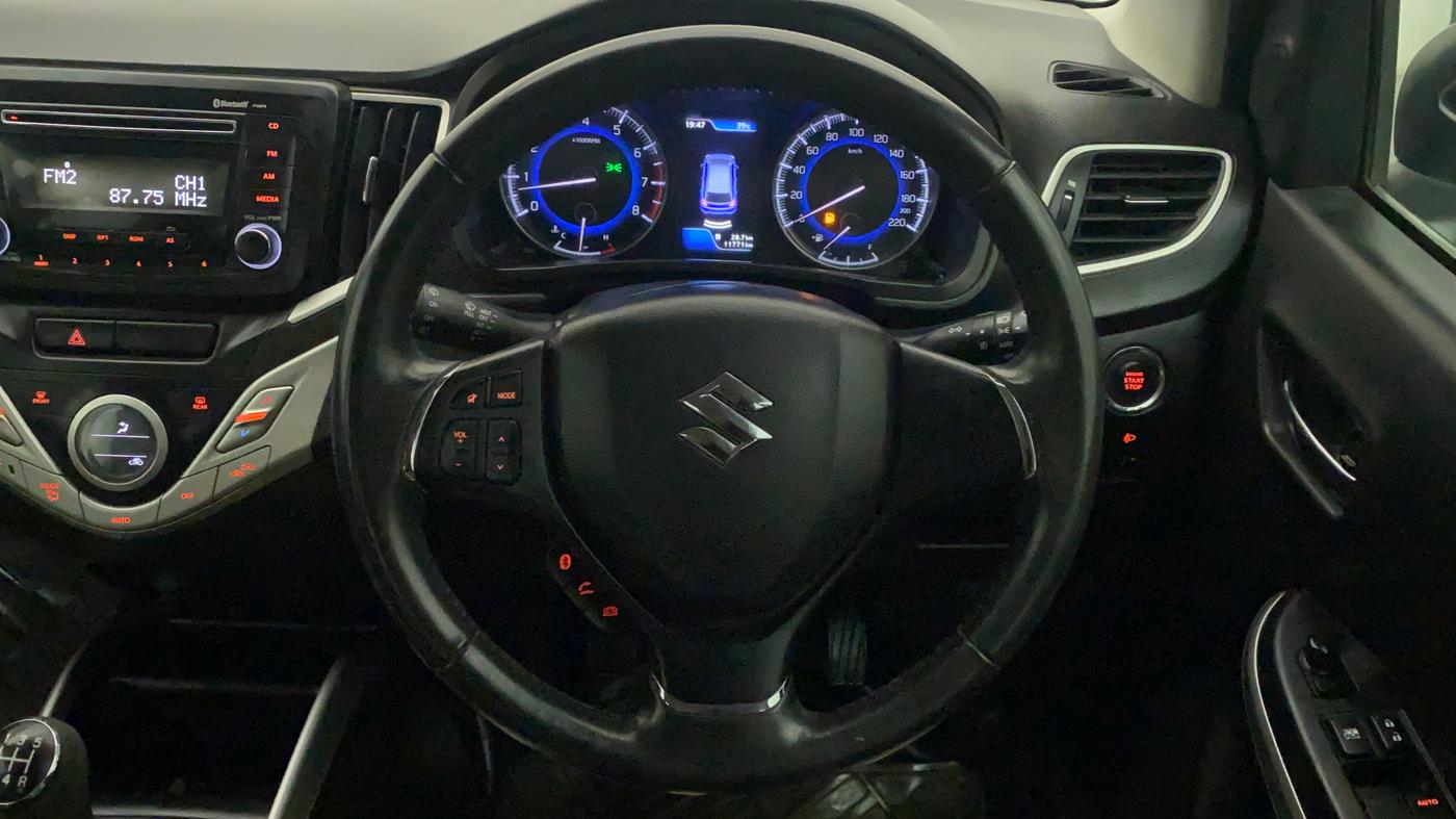 2017 Maruti Baleno ZETA PETROL 1.2, Petrol, Manual, 11,771 km, Steering Wheel Close Up