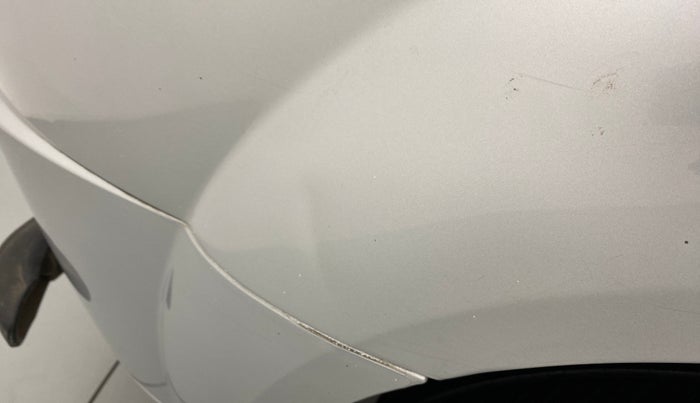 2014 Mahindra XUV500 W4, Diesel, Manual, 88,808 km, Right quarter panel - Slightly dented