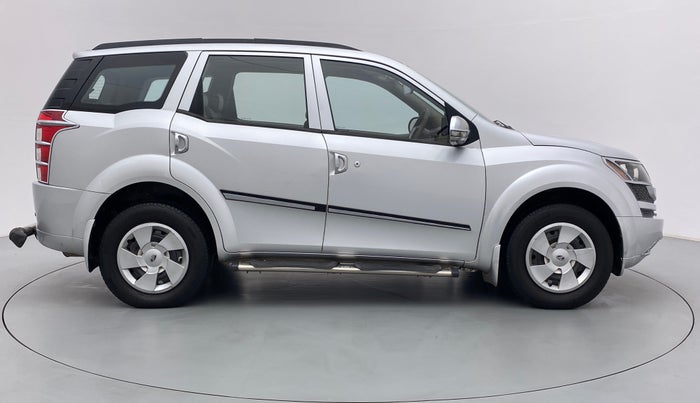 2014 Mahindra XUV500 W4, Diesel, Manual, 88,808 km, Right Side View