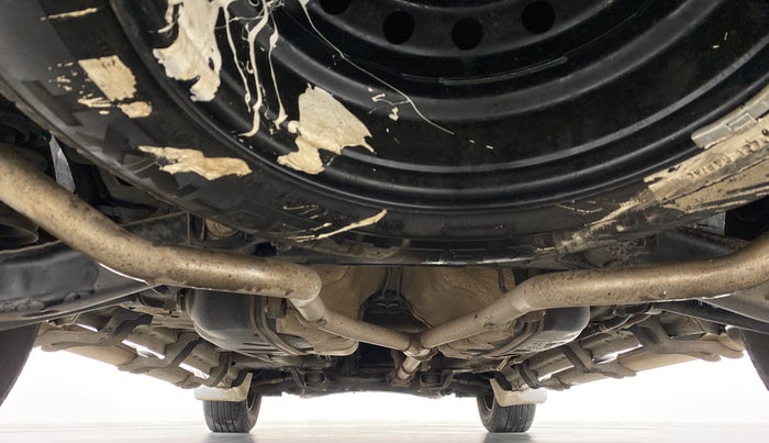 2014 Mahindra XUV500 W4, Diesel, Manual, 88,808 km, Rear Underbody