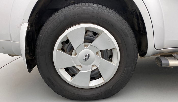 2014 Mahindra XUV500 W4, Diesel, Manual, 88,808 km, Right Rear Wheel