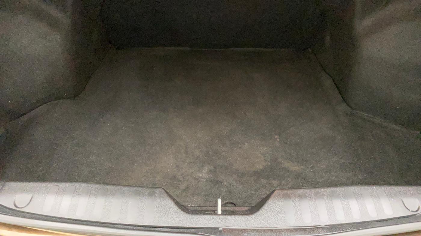 2016 Maruti Ciaz ZXI AT, Petrol, Automatic, 63,502 km, Boot Inside