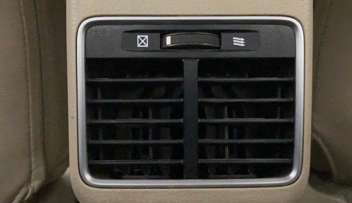 2016 Maruti Ciaz ZXI AT, Petrol, Automatic, 63,502 km, Rear AC Vents