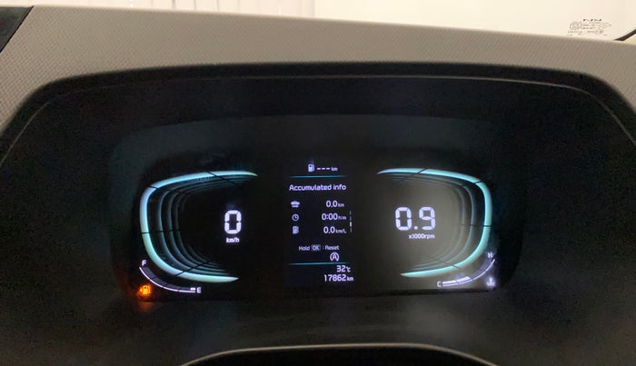 2024 KIA CARENS PRESTIGE 1.5 PETROL 7 STR, Petrol, Manual, 17,853 km, Odometer Image