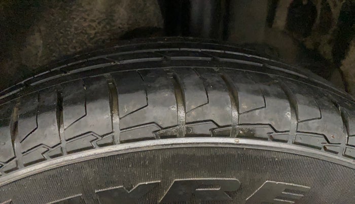 2024 KIA CARENS PRESTIGE 1.5 PETROL 7 STR, Petrol, Manual, 17,853 km, Left Rear Tyre Tread