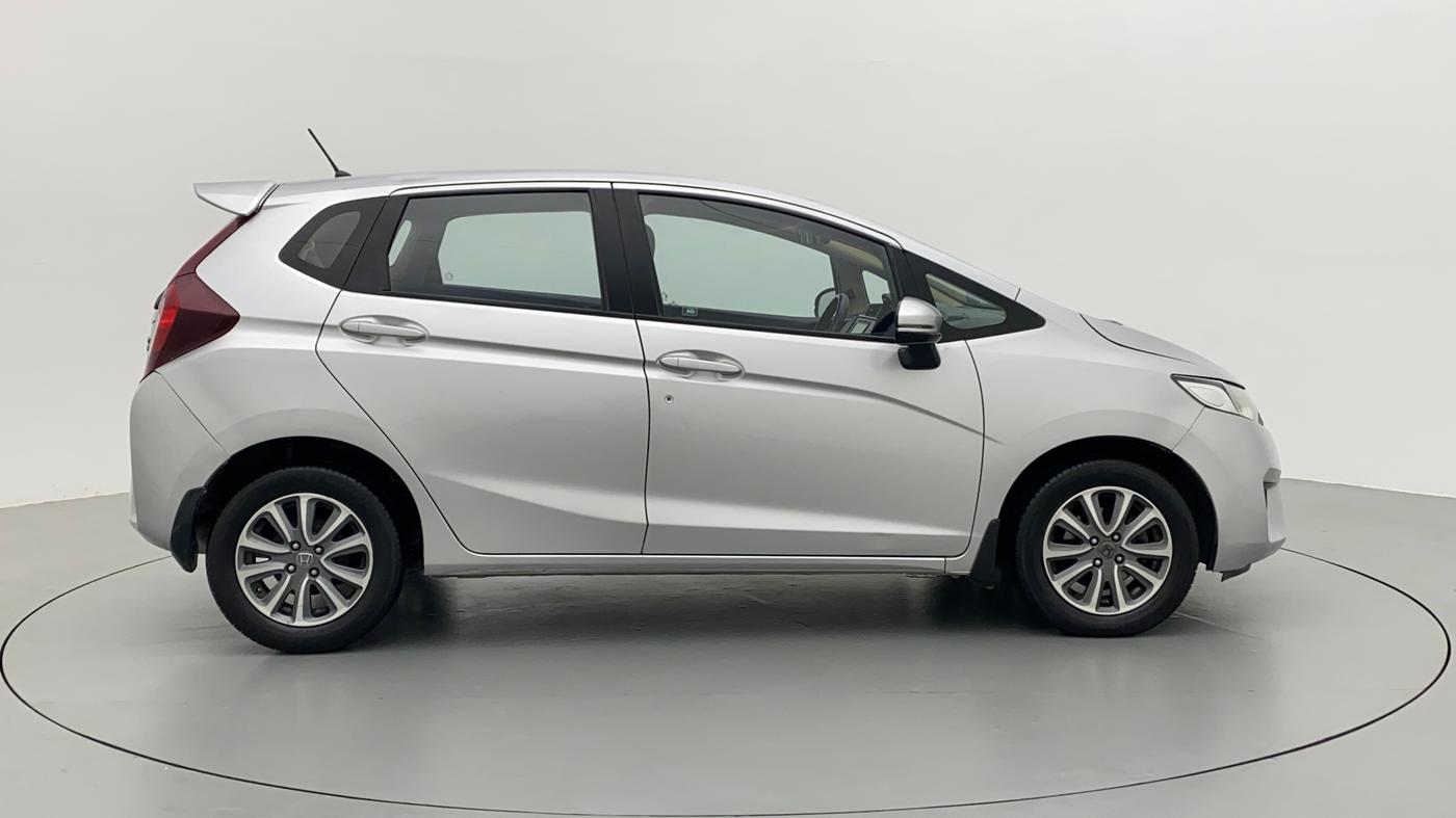 2017 Honda Jazz 1.2 V AT, Petrol, Automatic, 28,634 km, Right Side