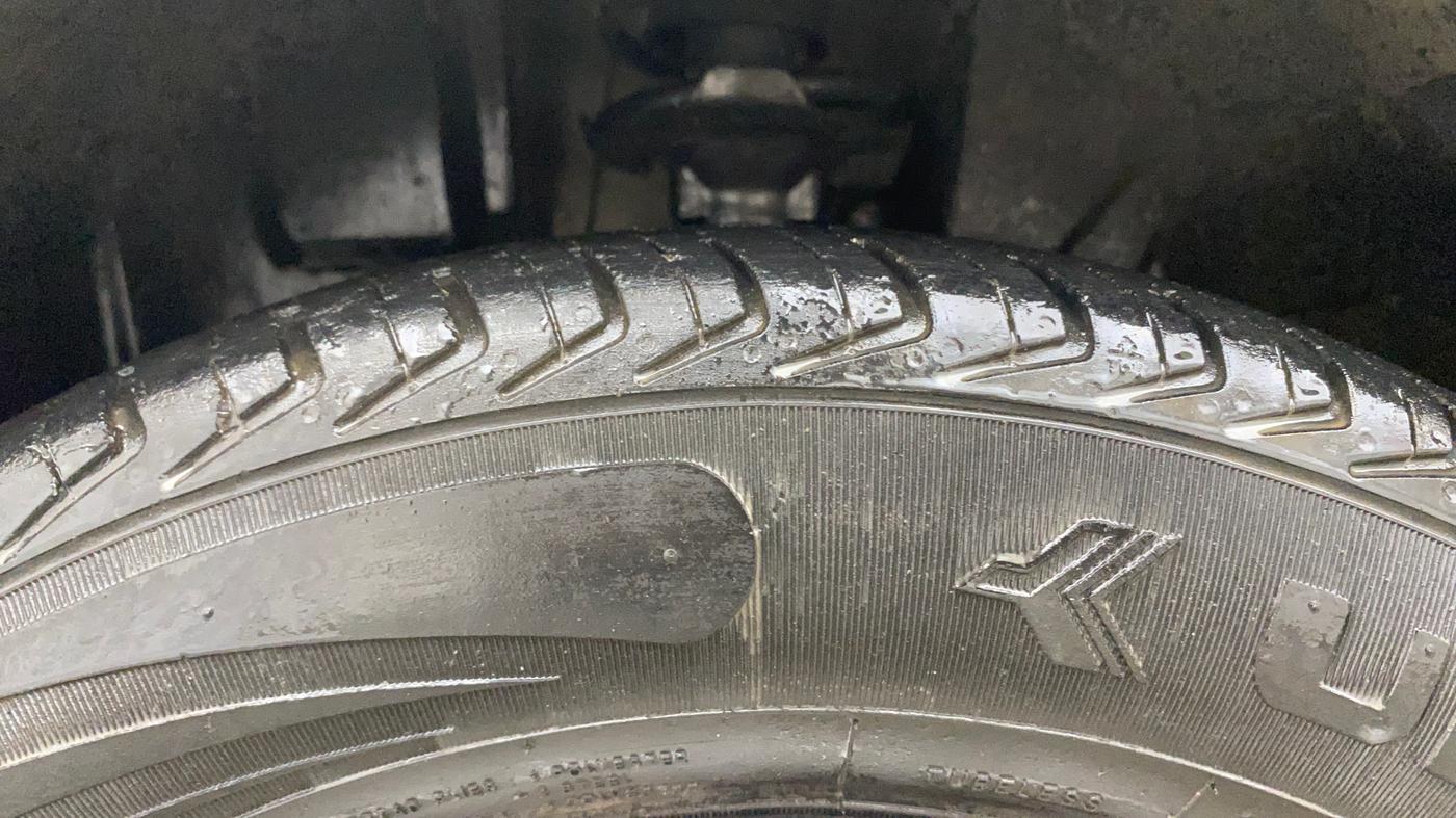 2019 Datsun Redi Go S 1.0, Petrol, Manual, 46,576 km, Left Front Tyre Tread