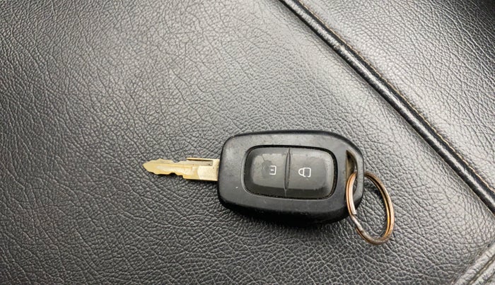 2019 Datsun Redi Go S 1.0, Petrol, Manual, 46,620 km, Key Close Up