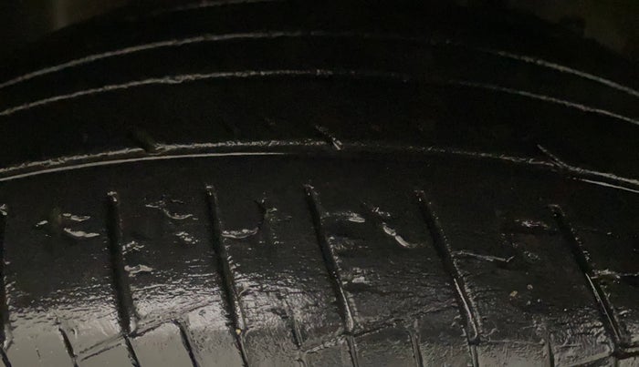 2018 Hyundai Verna 1.6 EX VTVT AT, Petrol, Automatic, 47,804 km, Left Front Tyre Tread