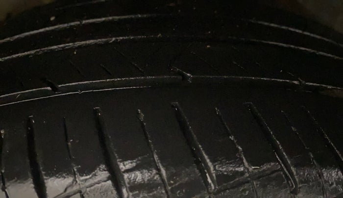 2018 Hyundai Verna 1.6 EX VTVT AT, Petrol, Automatic, 47,804 km, Right Rear Tyre Tread