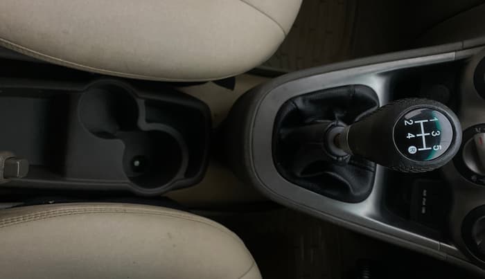 2013 Hyundai i10 SPORTZ 1.2, Petrol, Manual, 1,15,482 km, Gear Lever