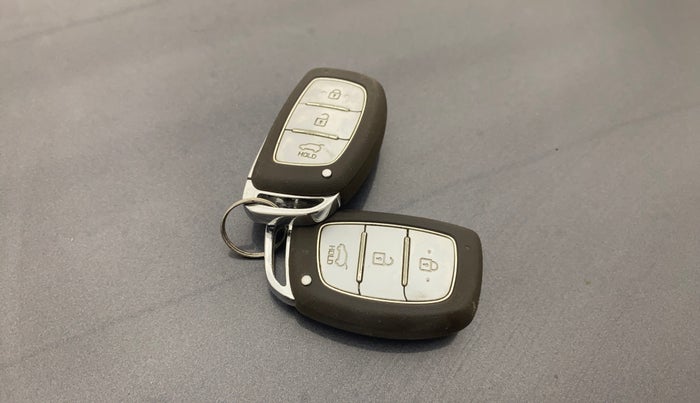 2015 Hyundai Elite i20 ASTA 1.2, Petrol, Manual, 22,273 km, Key Close Up