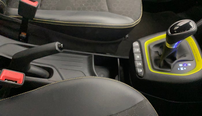 2019 Hyundai NEW SANTRO SPORTZ AMT, Petrol, Automatic, 35,855 km, Gear Lever