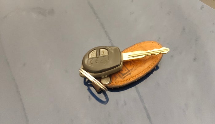 2019 Maruti Baleno DELTA PETROL 1.2, Petrol, Manual, 85,854 km, Key Close Up