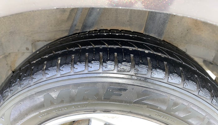 2021 Honda Jazz 1.2L I-VTEC V CVT, Petrol, Automatic, 16,326 km, Left Rear Tyre Tread