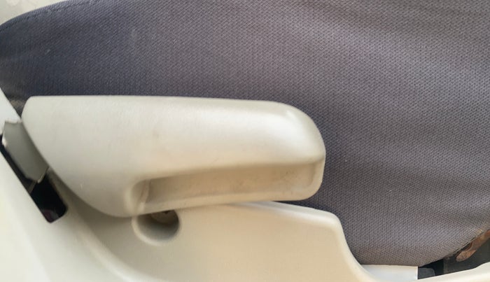 2017 Maruti Celerio ZXI AMT (O), Petrol, Automatic, 91,381 km, Driver Side Adjustment Panel