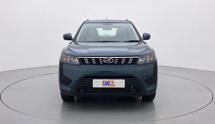 2022 Mahindra XUV300 W6 AT, Diesel, Automatic, 4,486 km, Front