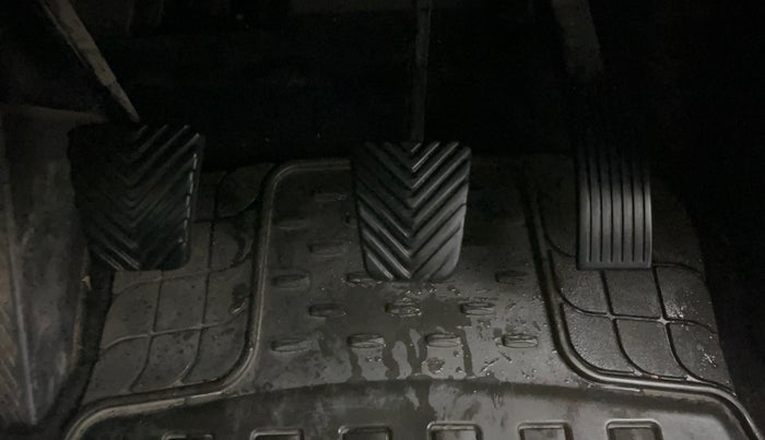 2018 Hyundai Elite i20 MAGNA EXECUTIVE 1.2, Petrol, Manual, 38,151 km, Pedals