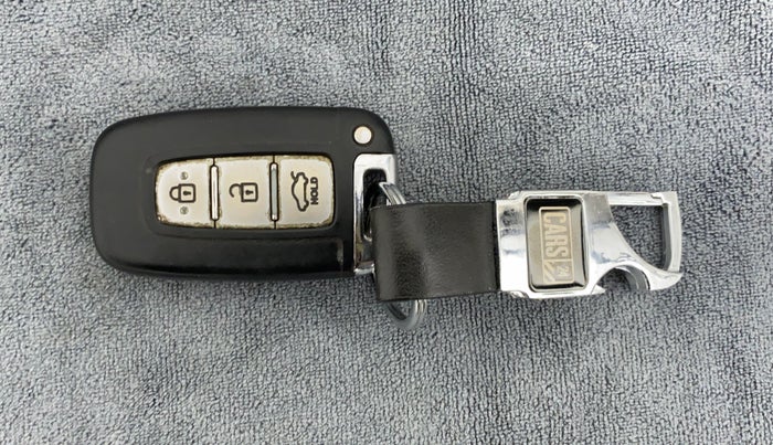 2013 Hyundai Verna FLUIDIC 1.6 VTVT SX OPT AT, Petrol, Automatic, 56,110 km, Key Close Up