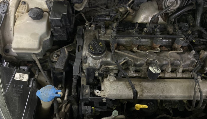 2014 Hyundai Verna FLUIDIC 1.6 CRDI SX, Diesel, Manual, 1,11,484 km, Engine View - Right